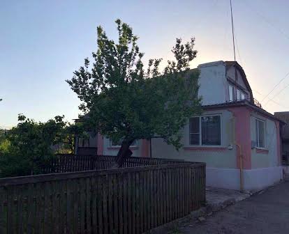 Продам будинок в селі Уланів, Хмільницького району.