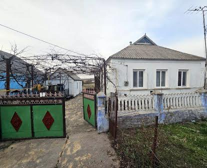 Продам будинок в смт. Олександрівка