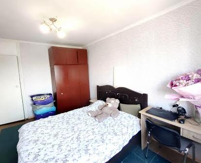 Продам 3-х кімнатну квартиру в Новомосковську, район СШ-2/податкової.