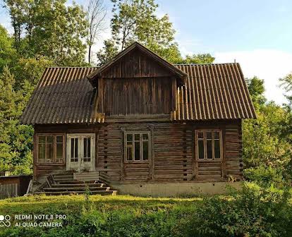 Продається деревяний будинок