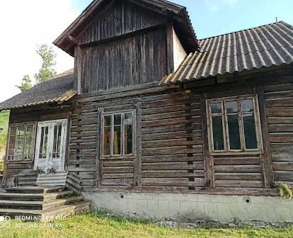 Продається деревяний будинок