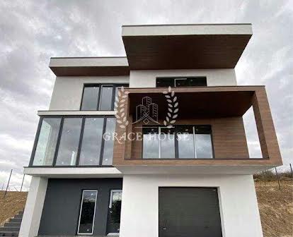 Продажа нового дома(250м) в п.Лесники, с участком 7.5 соток