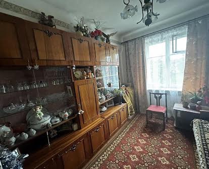 Продам 3 кімнатну квартиру в Соснівці