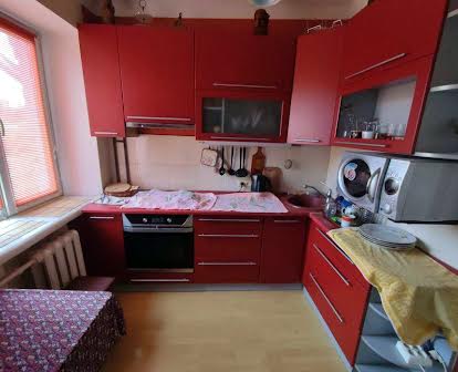 Сдается 2-х комнатная квартира с ремонтом по ул. Нижнеднепровская