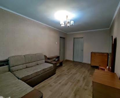 2 комнатная квартира Героев Сталинграда