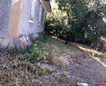 недорого продам  будинок для проживаня  - 70 000 гривень