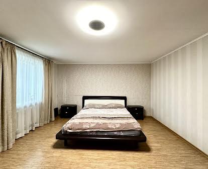 3х комнатная квартира кирпичный  Дом 2010 года Кишиневская