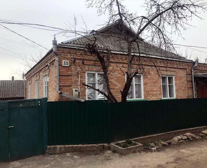 Будинок в Новомиргороді
