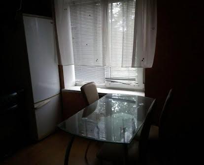 Продам 3-х кімнатну квартиру у Шевченківському районі