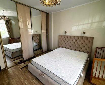 Квартира в новобудові на Караджича
