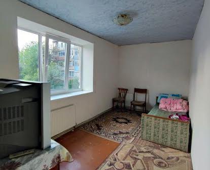 Продажа 2 кімнатної квартири в Немішаєво тихий район 28000 у.о