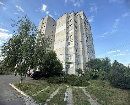 Продается 3к квартира в центре Павлограда