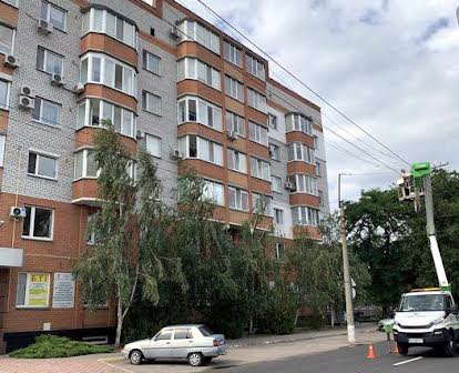 Продам 2 уровневую квартиру с видом на Днепр