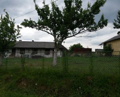 Продажа дома будинка с земельным участком Сходница східниця