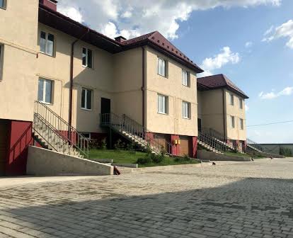Продам дом, таунхаус под Киевом, Киевская область.