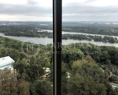 Продам квартиру(264м2)з вид на Дніпро в будинку Lux-класу, Мазепи 11б
