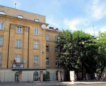 Продається 4-кім (130 кв.м) квартира біля Цирку, вул Городоцька