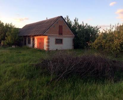 Продам земельну ділянку в Селещині під застройку будинку