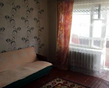 Продам однокомнатную квартиру в районе Киевской