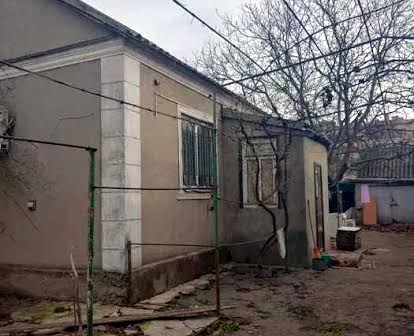 (13/1) Продам два дома на одном участке в Великодолинском.