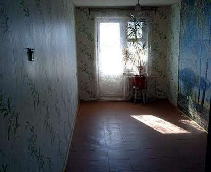 Продам 3- х комнатную квартиру в Новомосковске