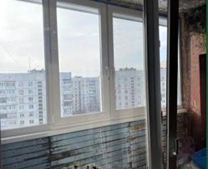 Продам 2х комнатную квартиру метро Масельского