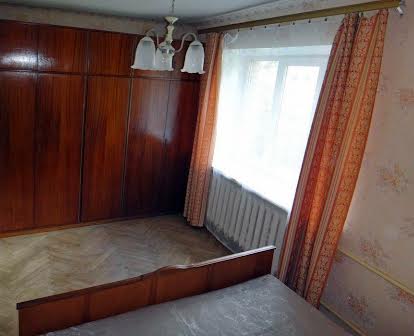 2-комнатная хрущевка в Днепровском районе Киева