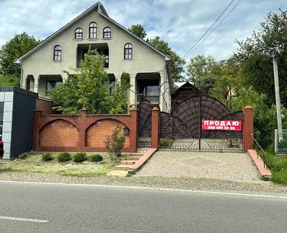 Продається будинок в смт. Тересва