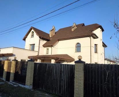 Киевская область село Осещина продаю дом
