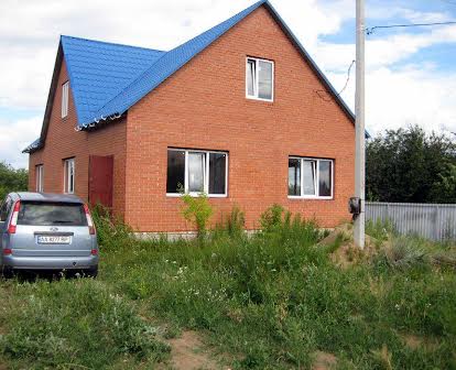 Продаю дом в селе Глубокое Бориспольского района.