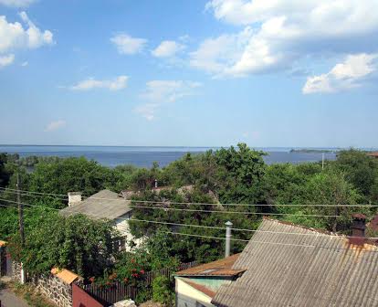 Продам будинок на Казбеті з видом на Дніпро