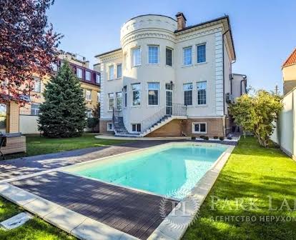 Продам будинок(700м2)з дизайнерским ремонтом в Шевченковскому районі