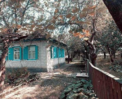 Продаж будинку в селі Топилівка.