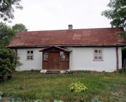 Будинок у селі Сварява