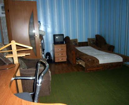 Продам 1-комнатную квартиру на 7 ст.бол.фонтана Приморский район