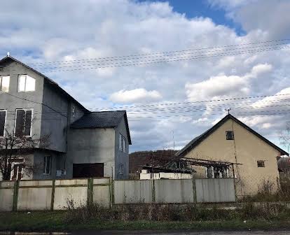 Продаж будинку у с. Крайниково, Хустського р-н, вартість за домов.
