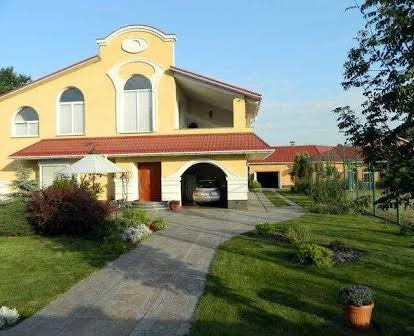 Продам цегляний будинок в м. Черкаси, район Кривалівський.