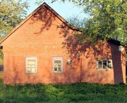 Продам дом с участком в курортном городе Миргород