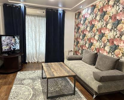 Продам 2-х комнатную квартиру в центре Днепра