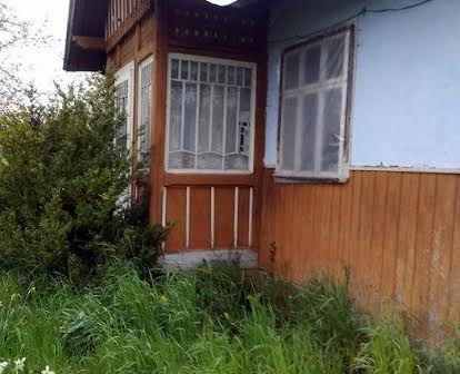 Продається  домоволодіння у селі Верхній Струтинь Калуського району