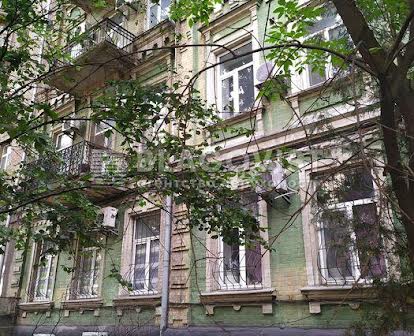 Паньківська, 25 Царський будинок 138.5м ботанічний сад центр