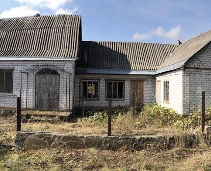 Продам або обміняю цегляний будинок в селі Вільховець Звенігородського