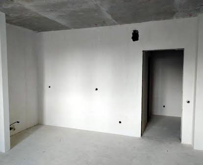 ЖК Саванна, низький поверх , однокімнатна(виконана штукатурка стін)