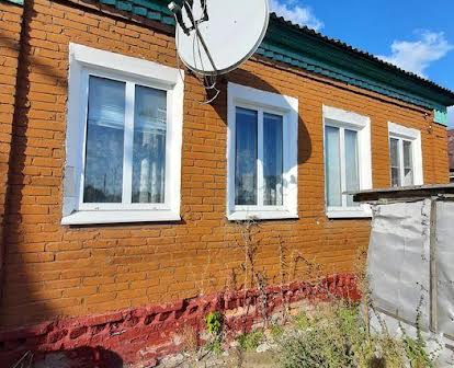 Продам  добротный дом в Новопокровке Чугуевский р-он