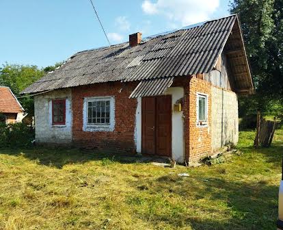 Продам будинок в селі Добрівляни Жидачівського району.