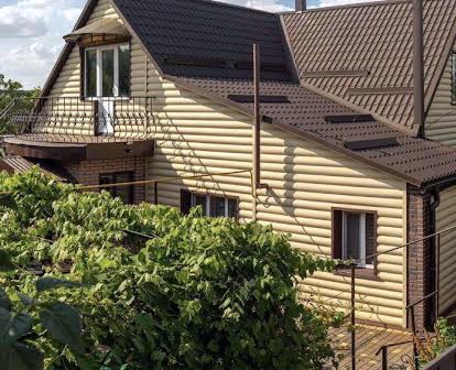 Продаж будинку в селі Шкарівка