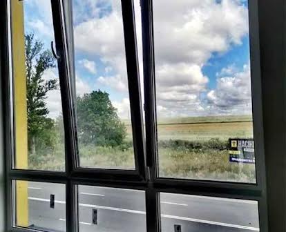 1-к. кв. 35,4 м2 з і/о та панорамними вікнами в ЖК Підволочиське шосе
