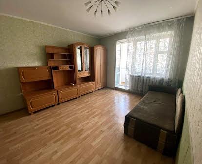Затишна одно кімнатна квартира в районі міста Виставка