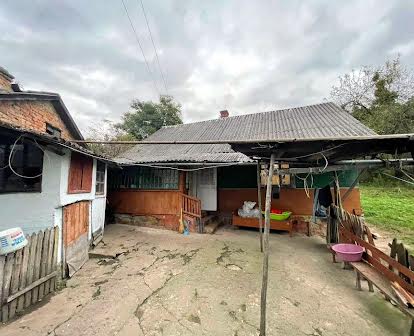 Продається будинок у селі Хідновичах за 12 км до кордону