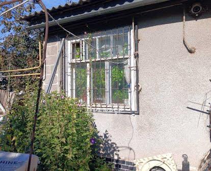 У продажу будинок з ділянкою в м. Чорноморськ.